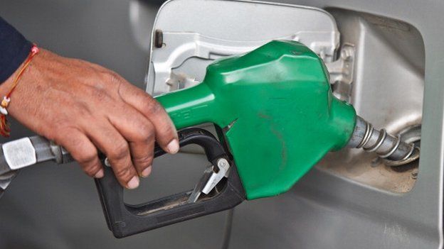 இலங்கை: பெட்ரோலிய தொழிற் சங்கங்களின் போராட்டம் கைவிடப்பட்டது