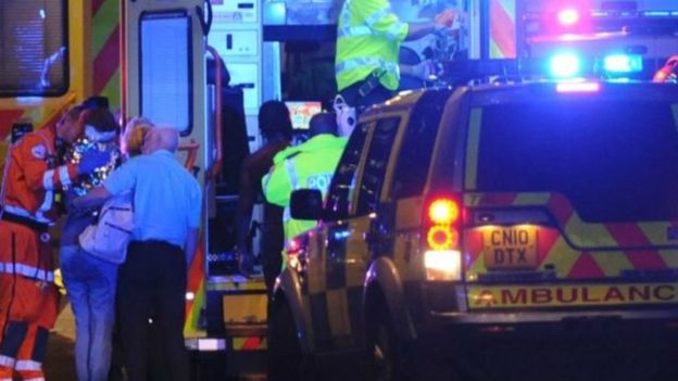 லண்டன் பயங்கரவாத தாக்குதலில் 7 பேர் பலி : 12 பேர் கைது