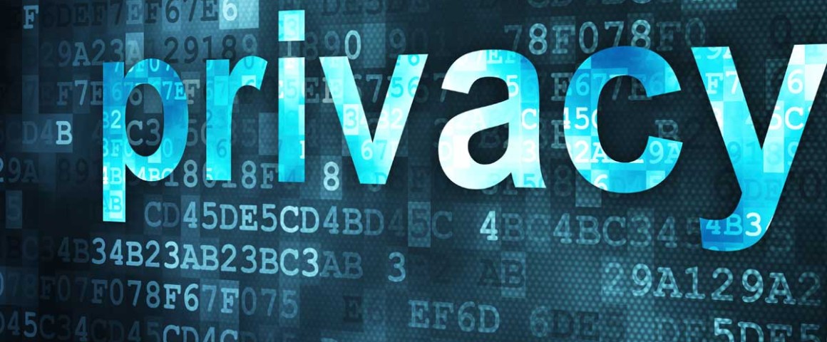 ஒருவரின் அந்தரங்கம், அவரது அடிப்படை உரிமையா ? இன்று ஆதார் வழக்கு விசாரணை