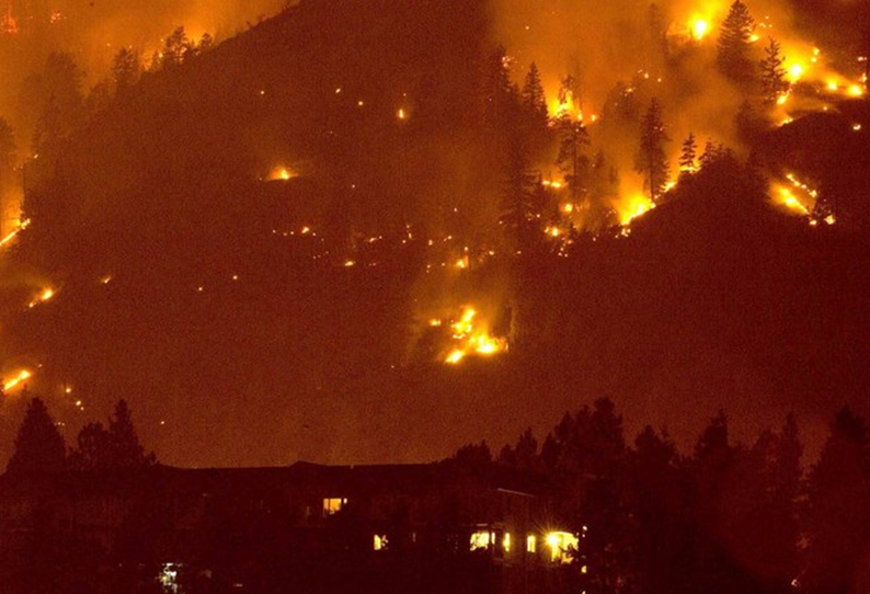 கனடா - பிரிட்டிஷ் கொலம்பியாவில் 180 இடங்களில் பயங்கர காட்டுத்தீ