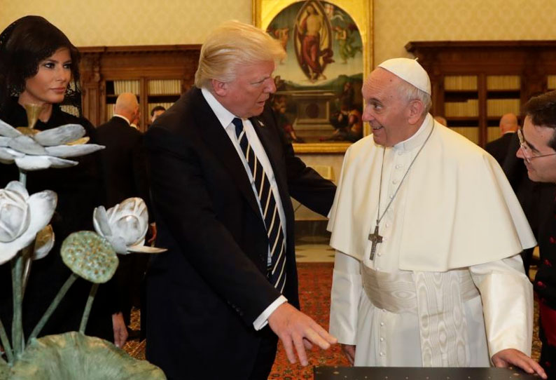 அமெரிக்க அதிபர் டொனால்டு டிரம்ப்  போப் பிரான்சிசுடன் சந்திப்பு